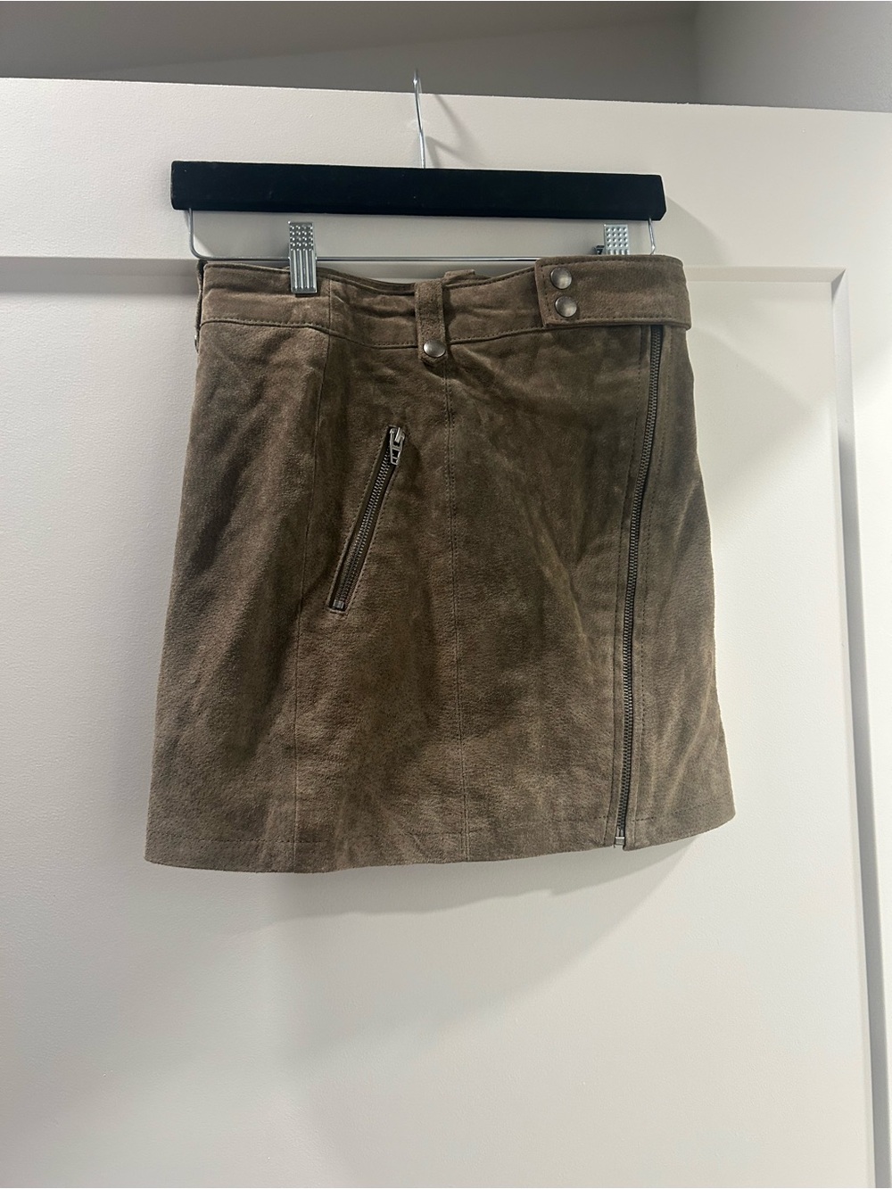 Blank NYC Brown Suede Zip-Accent Mini Skirt 100% Leather